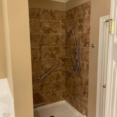 ADA Accessible Acrylic Shower | Shower Replacement in Montgomery, AL